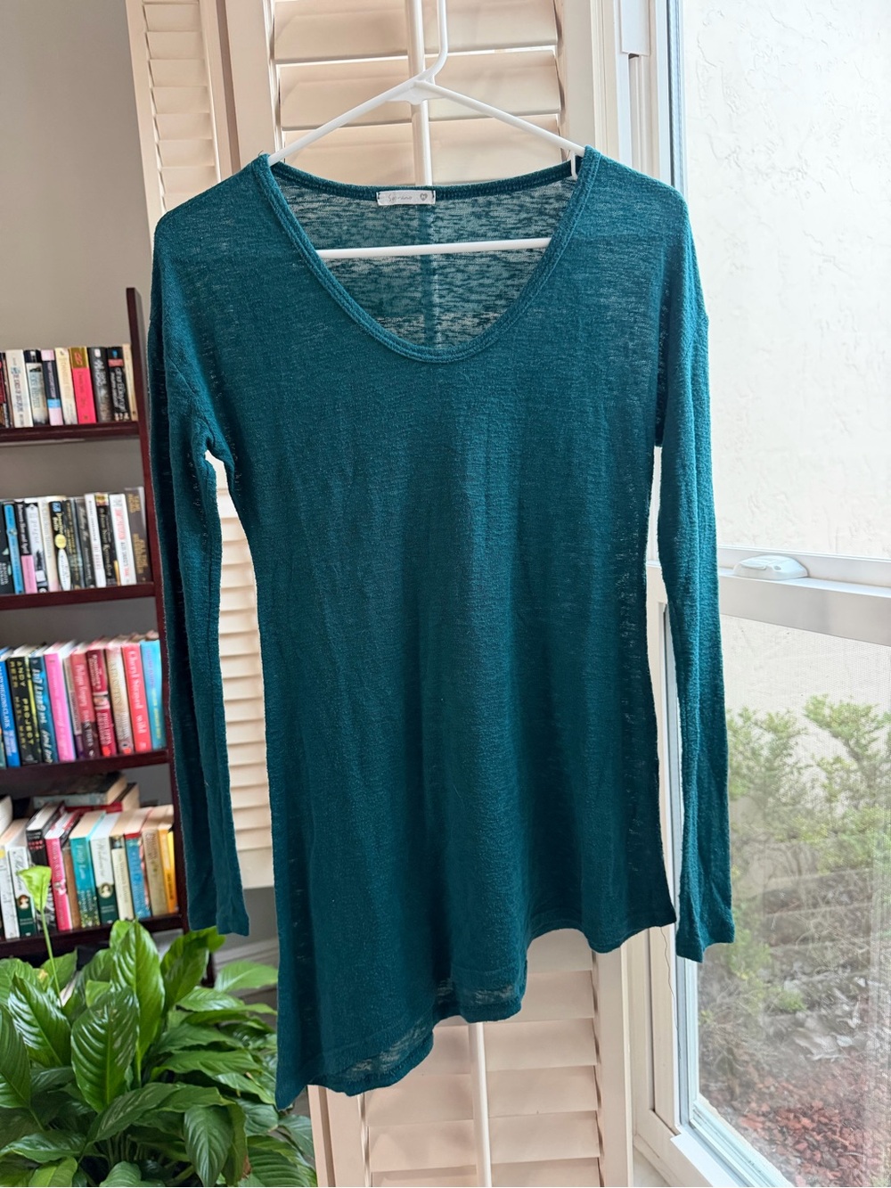 Soprano Teal Long Sleeve V-Neck Knit Top